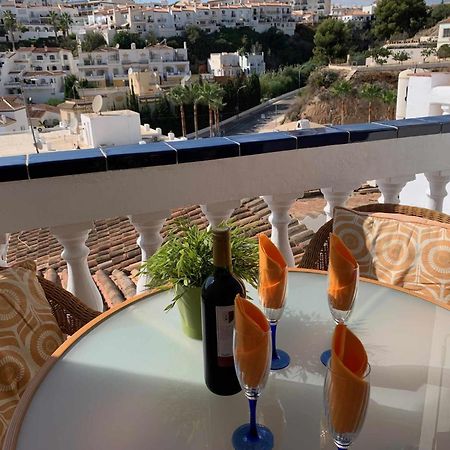 Casa Kaluel Adosado Blanco Βίλα Nerja Εξωτερικό φωτογραφία